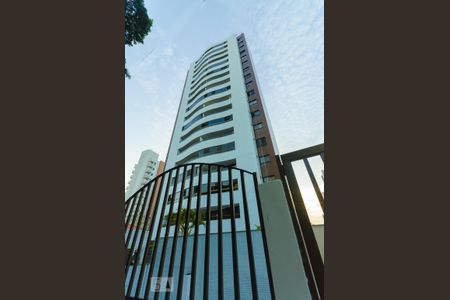Apartamento para alugar com 116m², 3 quartos e 2 vagas Apartamento para alugar com 116m², 3 quartos e 2 vagasFachada do Condomínio