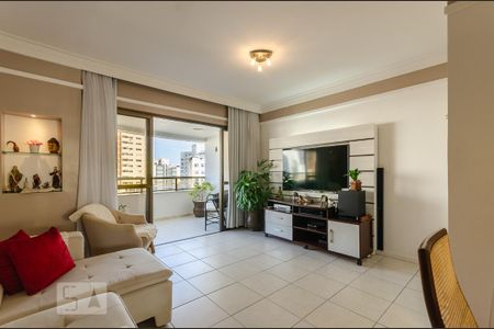 Sala de apartamento para alugar com 3 quartos, 116m² em Barra, Salvador