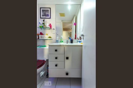 Apartamento para alugar com 116m², 3 quartos e 2 vagas Apartamento para alugar com 116m², 3 quartos e 2 vagasBanheiro da Suíte 3