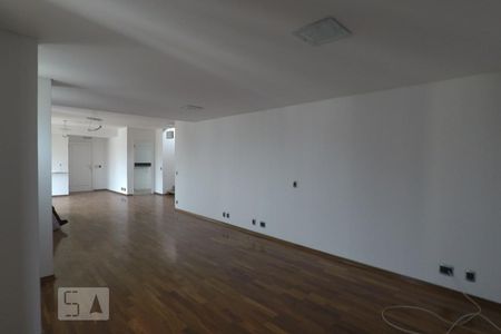 Sala de apartamento à venda com 4 quartos, 216m² em Vila Suzana, São Paulo
