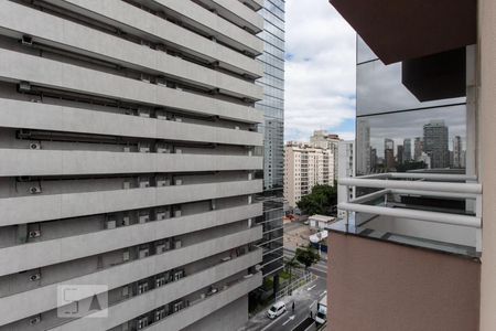 Varanda de kitnet/studio à venda com 1 quarto, 33m² em Paraíso, São Paulo