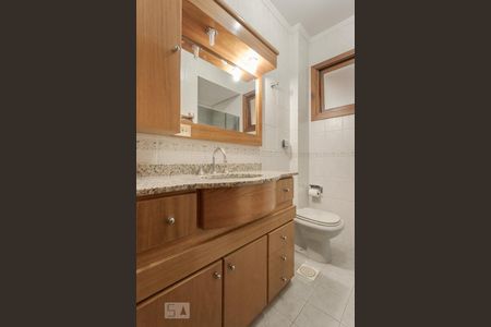 Apartamento à venda com 279m², 3 quartos e 2 vagas Apartamento à venda com 279m², 3 quartos e 2 vagasBanheiro 1