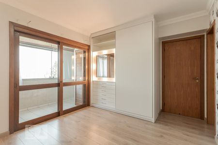 Apartamento à venda com 279m², 3 quartos e 2 vagas Apartamento à venda com 279m², 3 quartos e 2 vagasSuíte