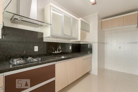 Apartamento à venda com 279m², 3 quartos e 2 vagas Apartamento à venda com 279m², 3 quartos e 2 vagasCozinha
