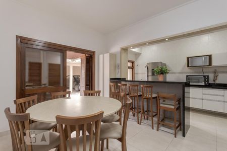 Apartamento à venda com 279m², 3 quartos e 2 vagas Apartamento à venda com 279m², 3 quartos e 2 vagasÁrea comum - Salão de festas