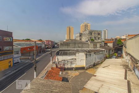 Vista da janela lateral de apartamento para alugar com 1 quarto, 30m² em Vila Sao Geraldo, São Paulo