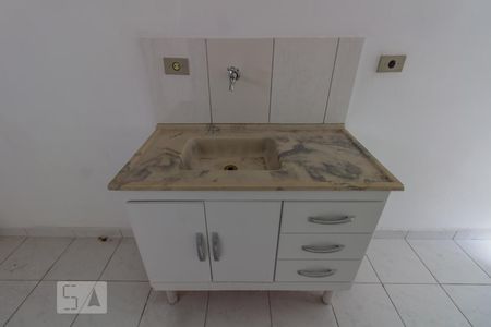 Cozinha de apartamento para alugar com 1 quarto, 30m² em Vila Sao Geraldo, São Paulo