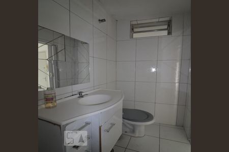 Banheiro de kitnet/studio para alugar com 1 quarto, 30m² em Vila Sao Geraldo, São Paulo