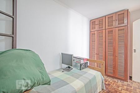 Casa à venda com 540m², 4 quartos e 8 vagas Casa à venda com 540m², 4 quartos e 8 vagasQuarto de Serviço 2