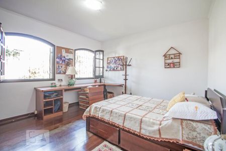 Casa à venda com 540m², 4 quartos e 8 vagas Casa à venda com 540m², 4 quartos e 8 vagasSuite 2