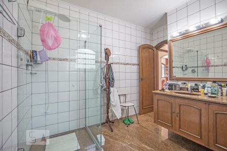 Casa à venda com 540m², 4 quartos e 8 vagas Casa à venda com 540m², 4 quartos e 8 vagasBanheiro da Suite 3 Master