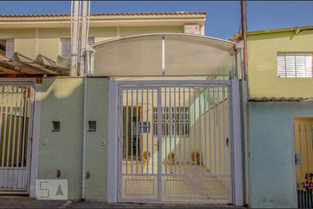 Fachada de casa à venda com 2 quartos, 80m² em Vila Pereira Barreto, São Paulo
