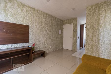Sala de apartamento à venda com 2 quartos, 42m² em Rubem Berta , Porto Alegre