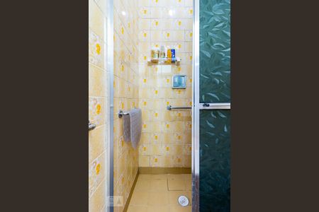 Casa à venda com 112m², 3 quartos e 1 vagaBanheiro