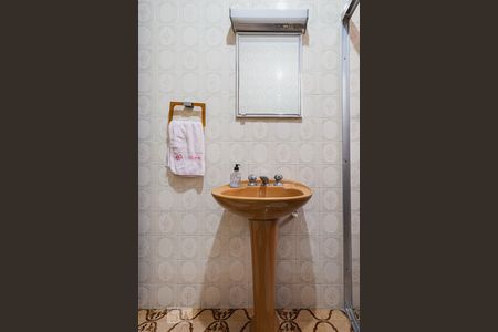 Casa à venda com 400m², 3 quartos e 2 vagasCasa 01 - Banheiro