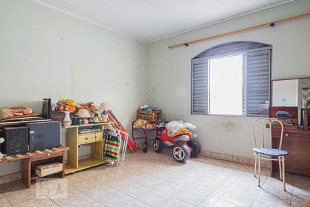 Casa à venda com 400m², 3 quartos e 2 vagasCasa 03 - Dormitório 01