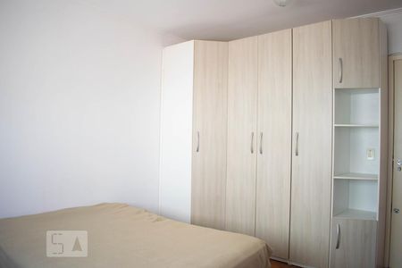Quarto de kitnet/studio para alugar com 1 quarto, 24m² em Centro Histórico, Porto Alegre
