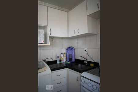 Cozinha de kitnet/studio para alugar com 1 quarto, 24m² em Centro Histórico, Porto Alegre
