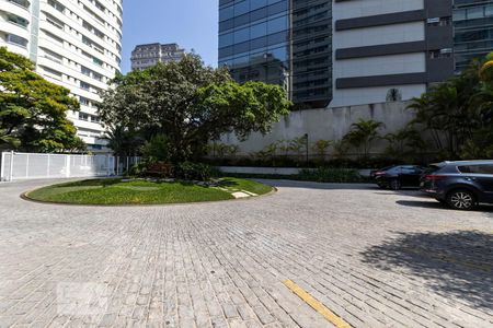 Apartamento à venda com 268m², 4 quartos e 3 vagas Apartamento à venda com 268m², 4 quartos e 3 vagasárea comum do prédio