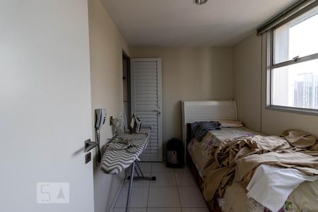 Apartamento à venda com 268m², 4 quartos e 3 vagas Apartamento à venda com 268m², 4 quartos e 3 vagasquarto