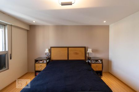 Apartamento à venda com 268m², 4 quartos e 3 vagas Apartamento à venda com 268m², 4 quartos e 3 vagasSuíte 4