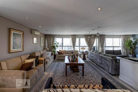 Apartamento à venda com 268m², 4 quartos e 3 vagas Apartamento à venda com 268m², 4 quartos e 3 vagasSala