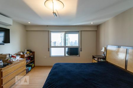 Apartamento à venda com 268m², 4 quartos e 3 vagas Apartamento à venda com 268m², 4 quartos e 3 vagasSuíte 4