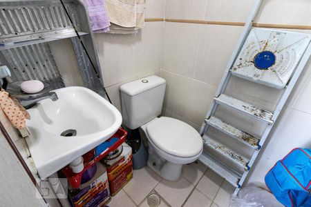 Apartamento à venda com 268m², 4 quartos e 3 vagas Apartamento à venda com 268m², 4 quartos e 3 vagasbanheiro