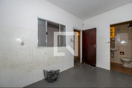 Casa à venda com 154m², 2 quartos e 2 vagasKitnet