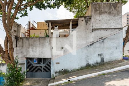 Casa à venda com 154m², 2 quartos e 2 vagasFachada