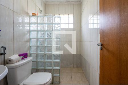 Casa à venda com 154m², 2 quartos e 2 vagasBanheiro da Suíte