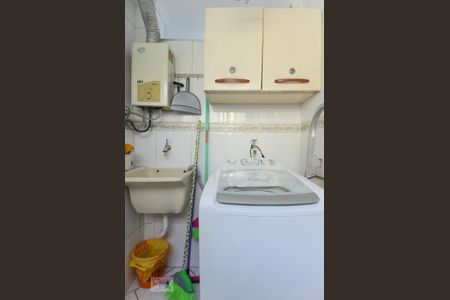 Apartamento para alugar com 60m², 2 quartos e 1 vaga Apartamento para alugar com 60m², 2 quartos e 1 vagaÁrea de Serviço
