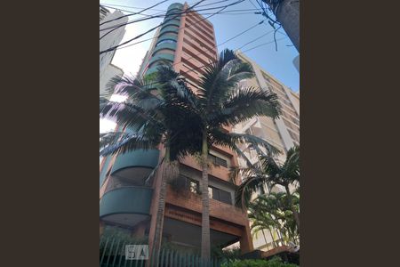Apartamento à venda com 58m², 1 quarto e 2 vagasFachada