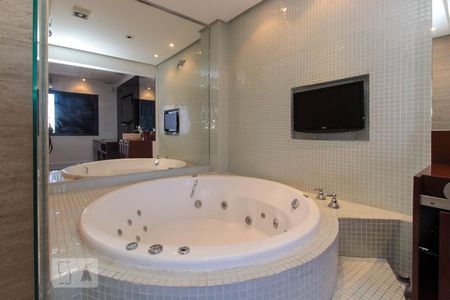 Apartamento à venda com 58m², 1 quarto e 2 vagasBanheiro da Suíte