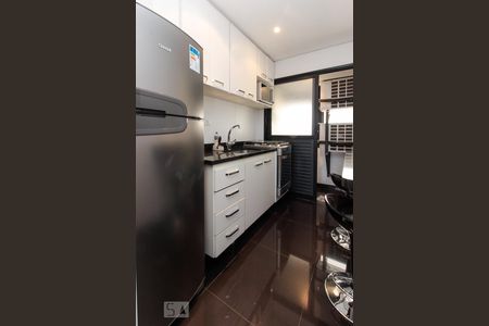 Apartamento à venda com 58m², 1 quarto e 2 vagasCozinha