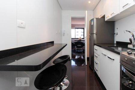Apartamento à venda com 58m², 1 quarto e 2 vagasCozinha