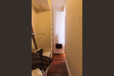 Apartamento à venda com 58m², 1 quarto e 2 vagasCloset