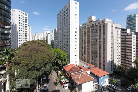 Apartamento à venda com 58m², 1 quarto e 2 vagasVaranda