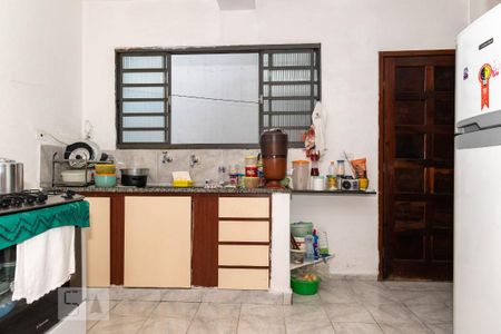 Casa à venda com 300m², 4 quartos e 4 vagasCozinha