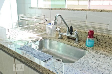 Casa de condomínio à venda com 201m², 3 quartos e 1 vagaCozinha