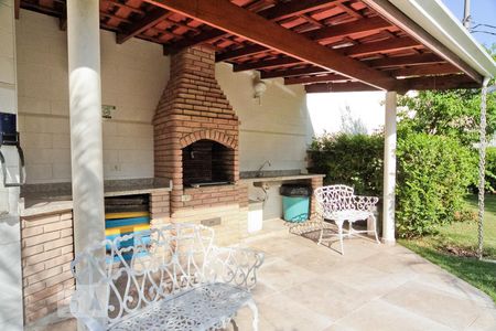 Casa de condomínio à venda com 201m², 3 quartos e 1 vagaÁrea comum - Churrasqueira