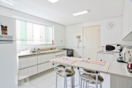 Casa de condomínio à venda com 201m², 3 quartos e 1 vagaCozinha