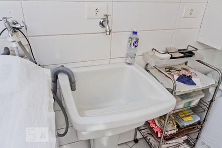 Casa de condomínio à venda com 201m², 3 quartos e 1 vagaÁrea de Serviço