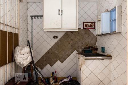 Casa à venda com 130m², 2 quartos e 1 vagaÁrea de Serviço