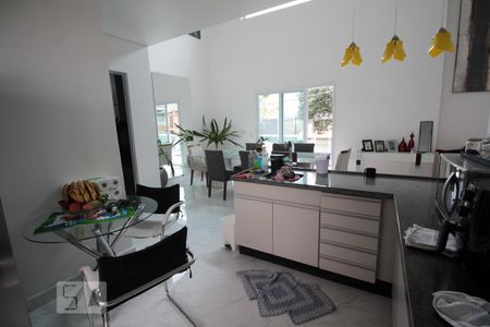 Casa para alugar com 278m², 3 quartos e 3 vagasCozinha