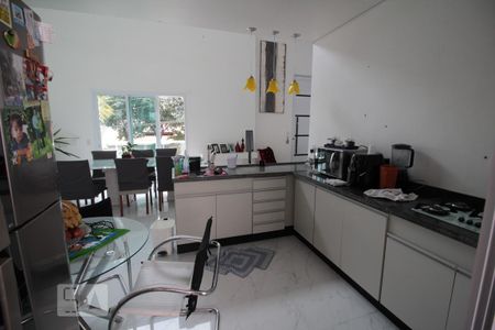 Casa para alugar com 278m², 3 quartos e 3 vagasCozinha