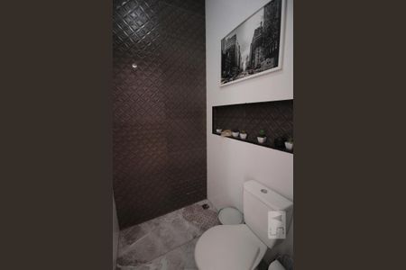 Casa para alugar com 278m², 3 quartos e 3 vagasLavabo