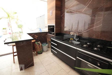 Casa para alugar com 278m², 3 quartos e 3 vagasChurrasqueira