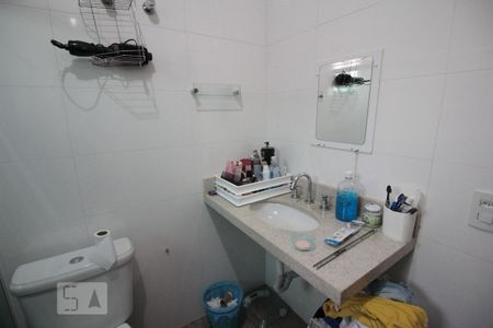 Casa para alugar com 278m², 3 quartos e 3 vagasBanheiro da Suíte 1