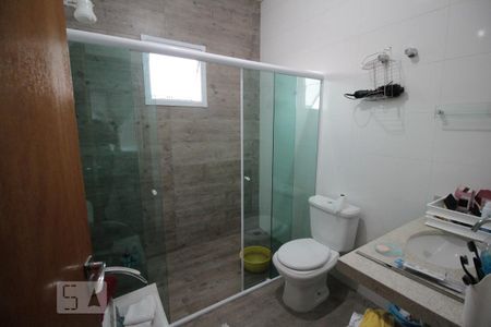 Casa para alugar com 278m², 3 quartos e 3 vagasBanheiro da Suíte 1